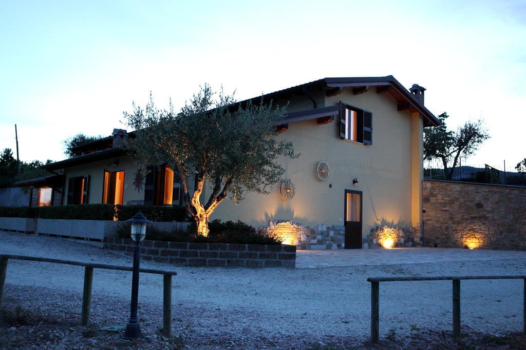 Agriturismo Sole Luna Piano Delle Pieve Luaran gambar